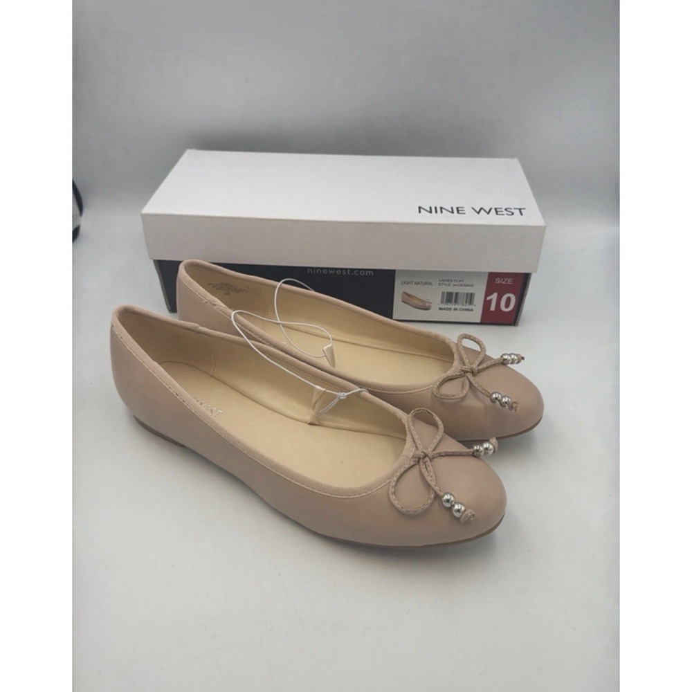 Nine West Women's Size 10M Light Natural Ballet Flats Bow Beaded Round Toe NIB